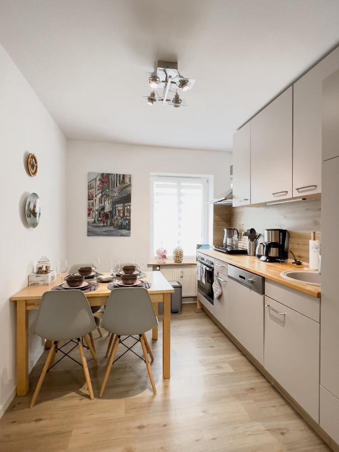 Schoene Helle & Gemuetliche Wohnung In Altstadtnaehe Ерфурт Номер фото