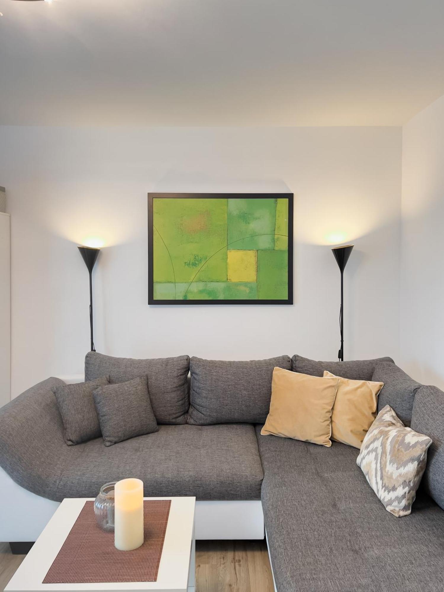 Schoene Helle & Gemuetliche Wohnung In Altstadtnaehe Ерфурт Номер фото